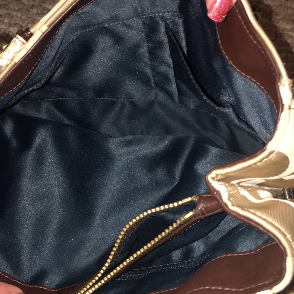 Coach Purse - Picture 6 of 8